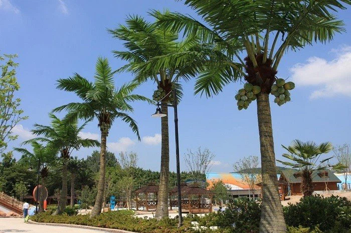 Aritificial Coconut Tree